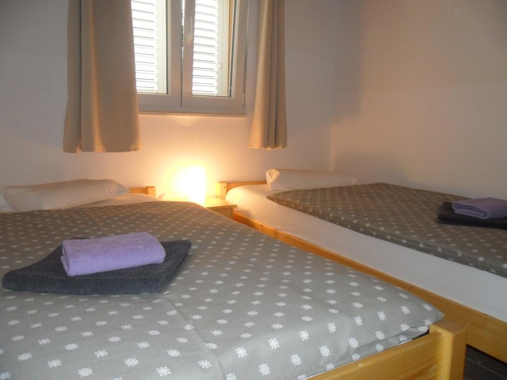 Apartments Villa Natali - Heating Pool Trogir Exterior foto
