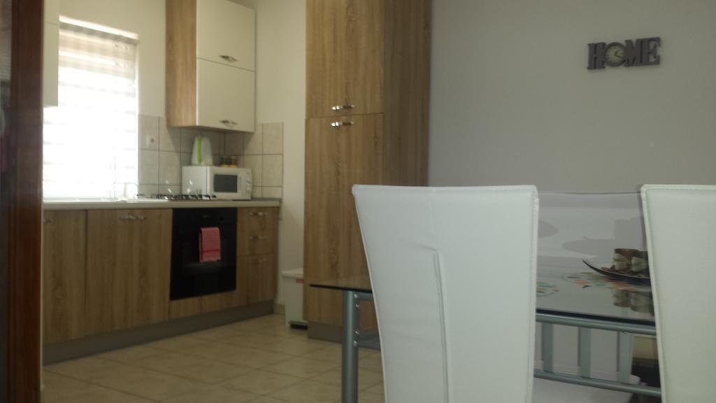 Apartments Villa Natali - Heating Pool Trogir Exterior foto