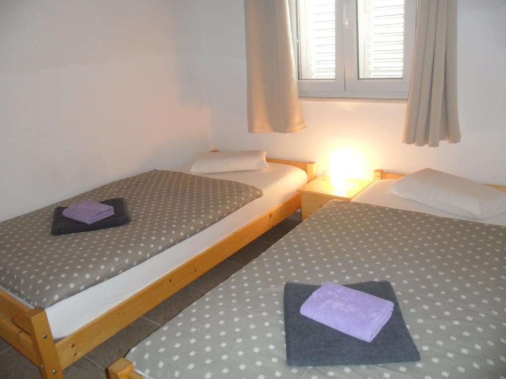 Apartments Villa Natali - Heating Pool Trogir Exterior foto